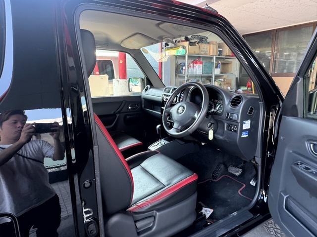 0208398A30260709W00117.jpg