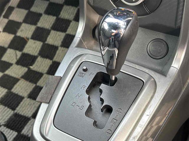 1101196A30260604W00106.jpg