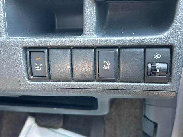 0403435A30260514W01704.jpg