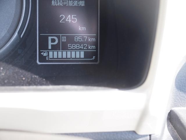 1000563A30260425W00112.jpg