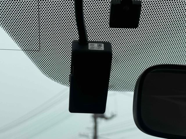 0509270A30260710W00103.jpg