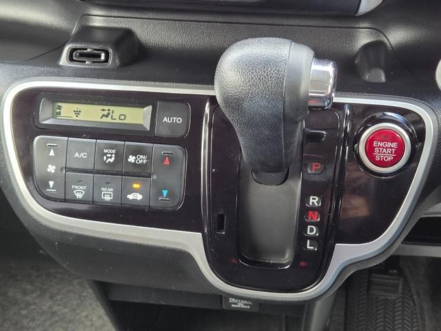 0509045A30260912W00416.jpg