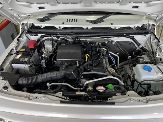 0804100A30260529W00116.jpg