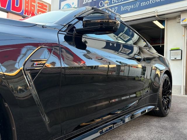 0701375A30261022W00114.jpg