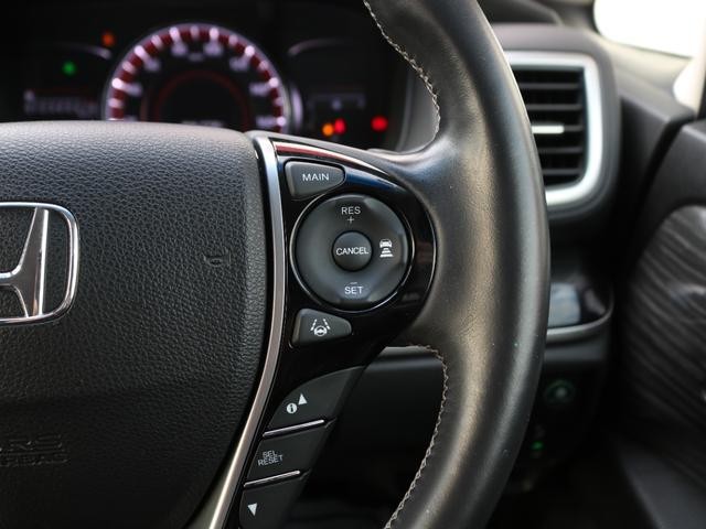 0509625A30260828W00615.jpg