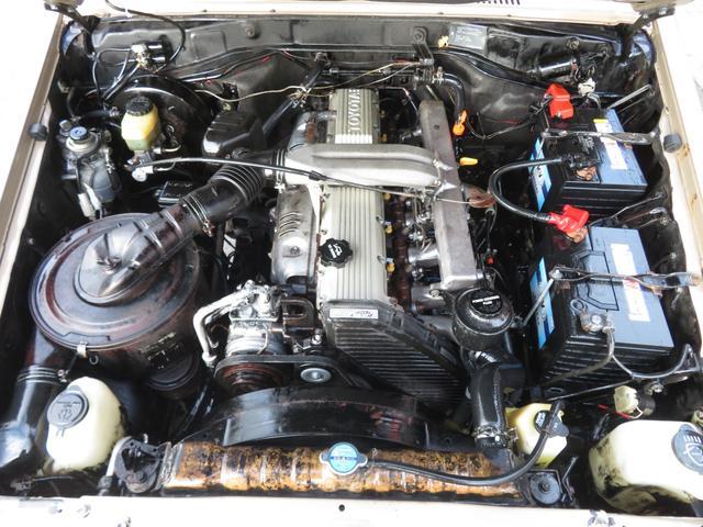 0804367A30260528W00107.jpg