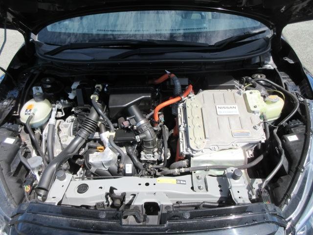 0802718A30260826W00104.jpg