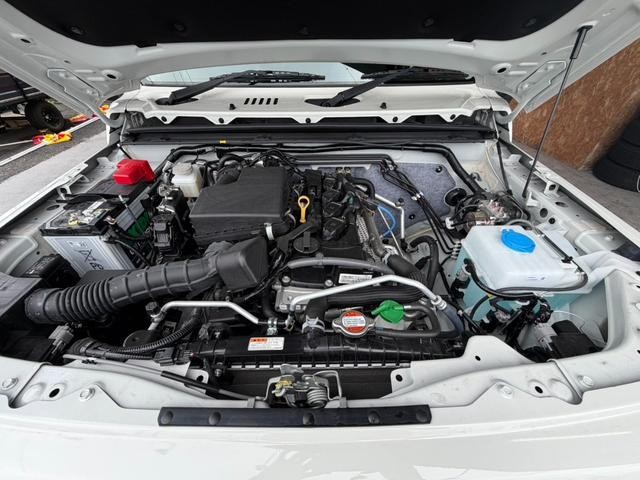 0401697A30260807W00118.jpg