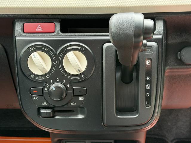 0541969A30260706W00107.jpg