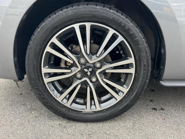 24155739_carP_l_6.jpg