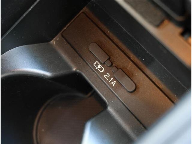 0202274A30260928W00113.jpg