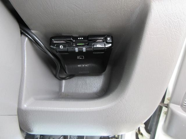 0540197A30260927W00314.jpg