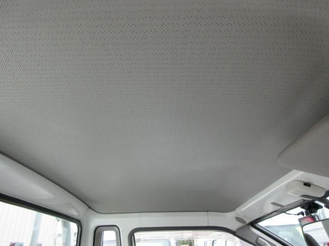 0540197A30260927W00316.jpg