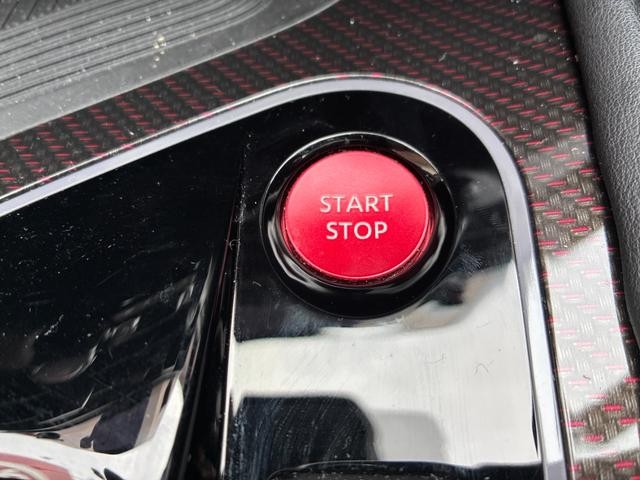 0508358A30260905W00107.jpg