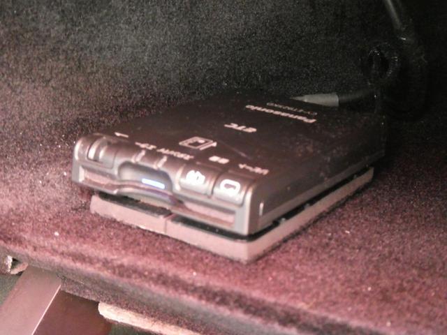 0560989A30260329W00311.jpg