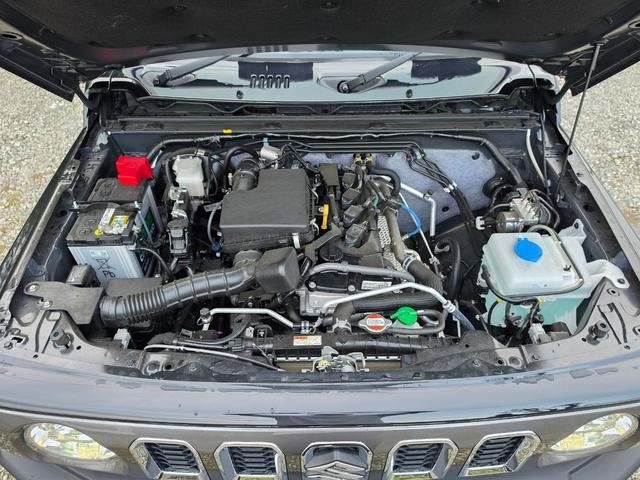 0510781A30260918W00109.jpg