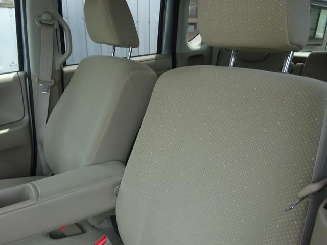 0900002A30260603W00114.jpg