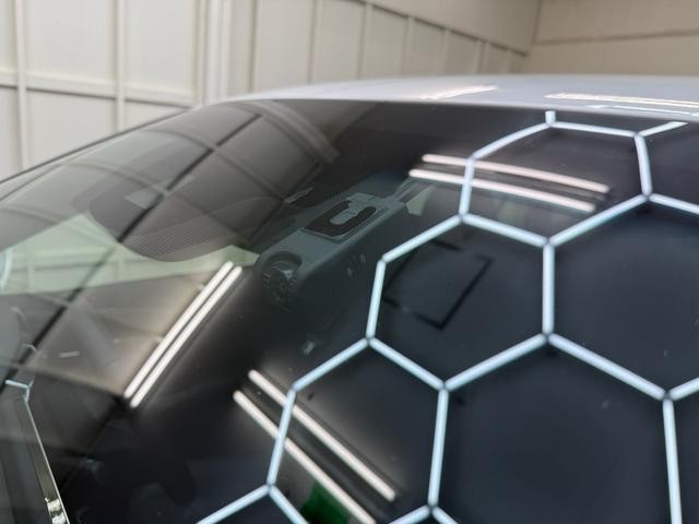 0708260A30261009W00118.jpg
