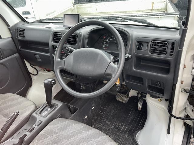 0903516A30260817W00512.jpg
