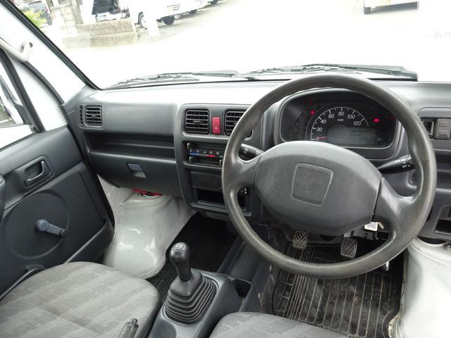 0900002A30260603W00305.jpg