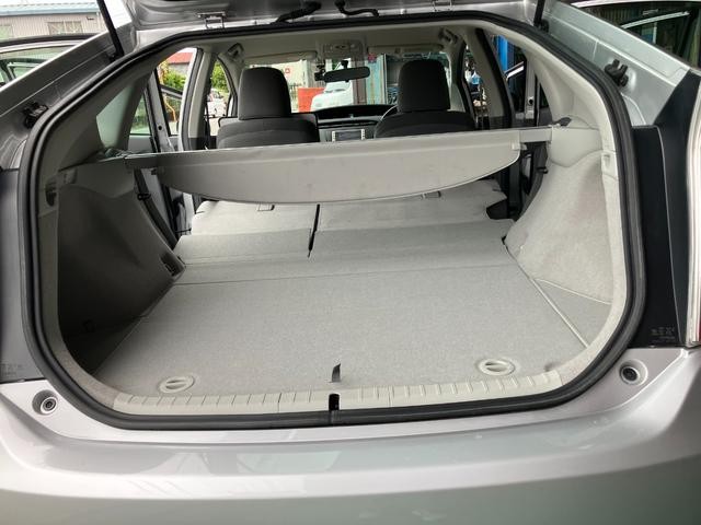 1300095A30260604W00218.jpg