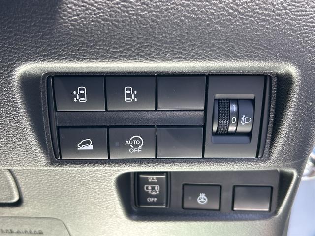 0403506A30260513W01704.jpg