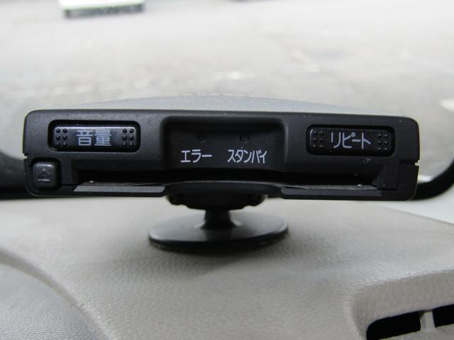 0511201A30260505W01418.jpg