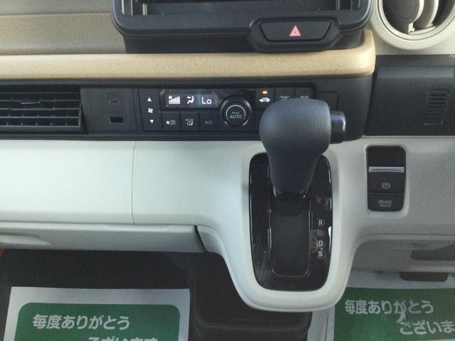 0710025A30260927W00109.jpg