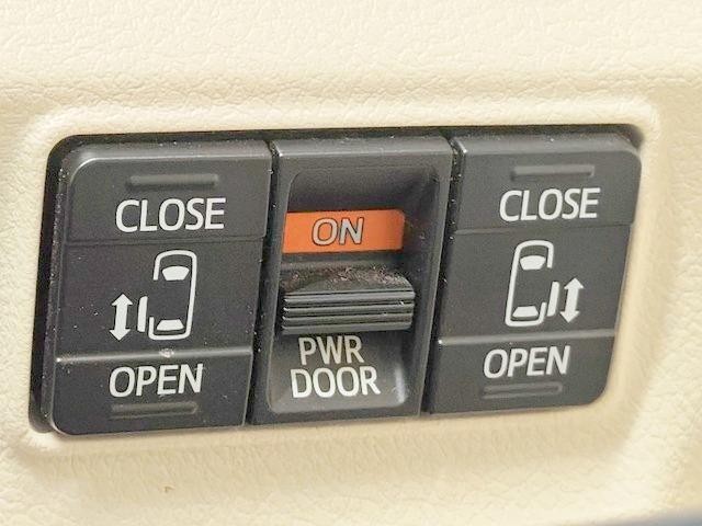0508496A30260906W00219.jpg