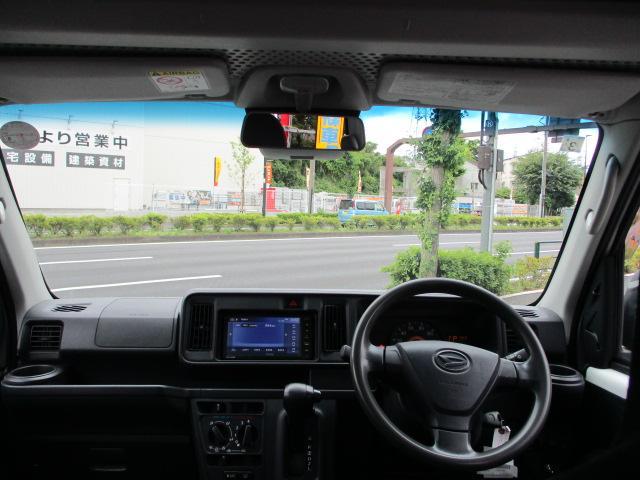 0540011A30260527W00401.jpg