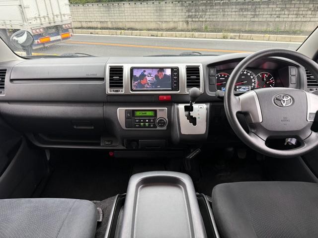 0541619A30260911W00202.jpg