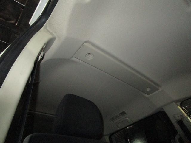 0803407A30260829W00117.jpg
