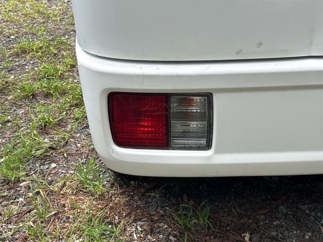 0804546A30260716W00117.jpg