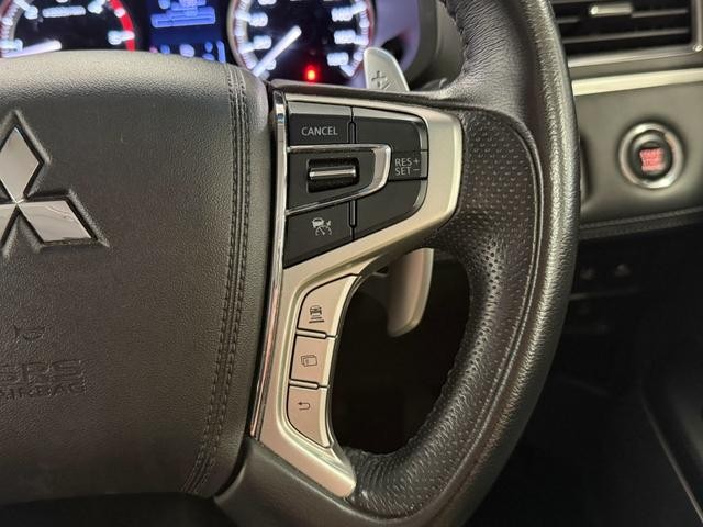 0503612A30260905W00212.jpg