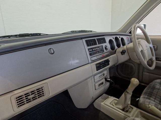 0551070A30260521W00218.jpg