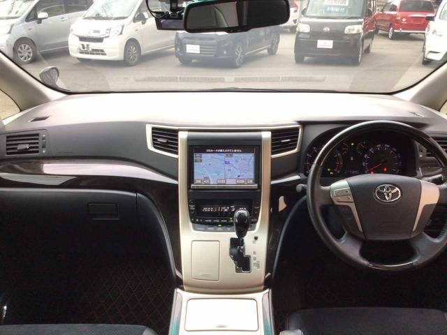 1201180A30260810W00103.jpg