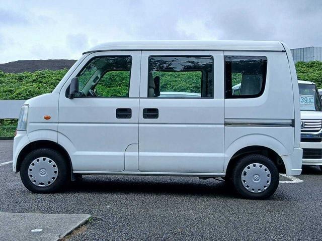 0510824A30260912W00102.jpg