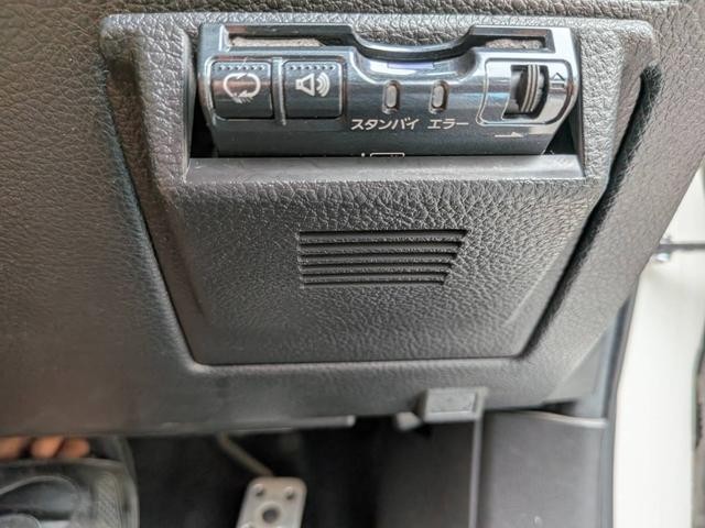 0541751A30260910W01604.jpg