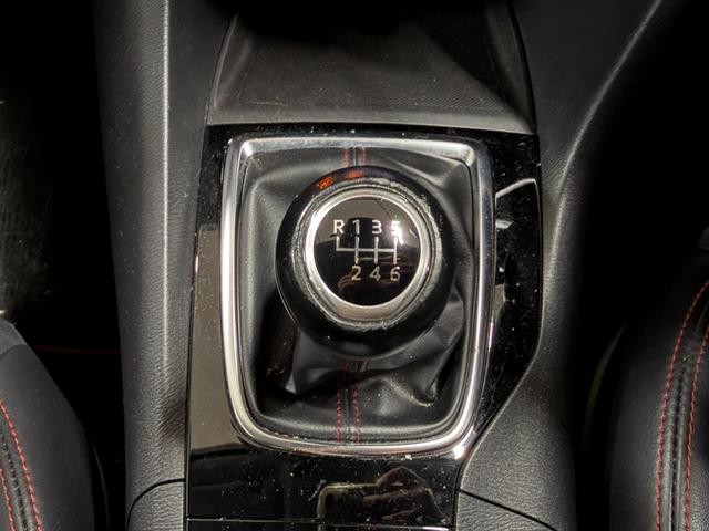 0503612A30260905W00412.jpg