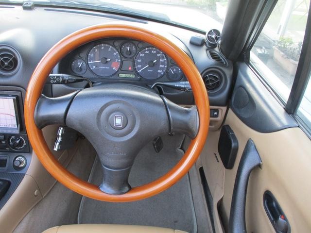 0840079A30251215W00109.jpg