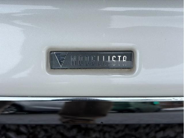 0520216A30260906W00109.jpg