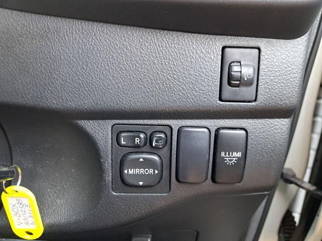 0500238A30260204W00105.jpg