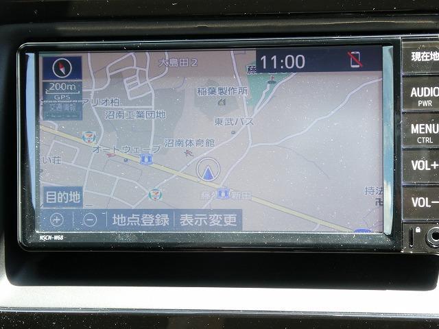 0560439A30260521W00214.jpg