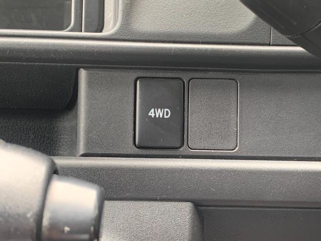 0902400A30260603W00212.jpg