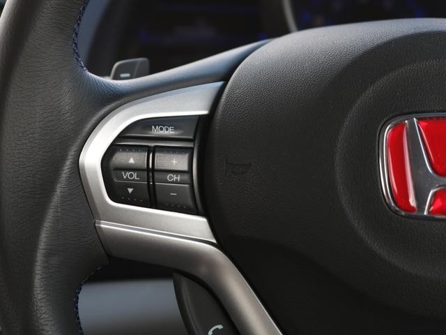 0509625A30261008W00310.jpg