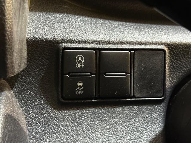 0509824A30261010W00808.jpg