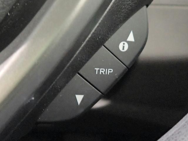 0207791A30260921W00111.jpg