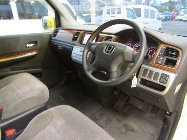 0530123A30260616W00911.jpg
