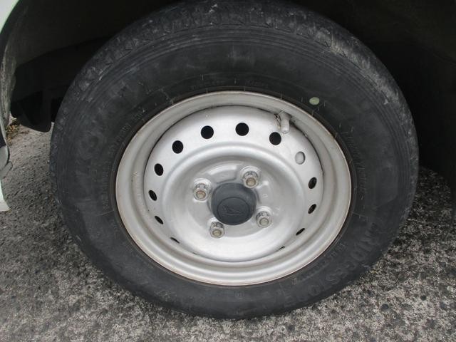 0840079A30260808W00117.jpg