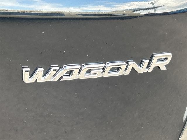 0404411A30260818W00217.jpg